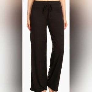 Hue Size Medium Velour Lounge Pants